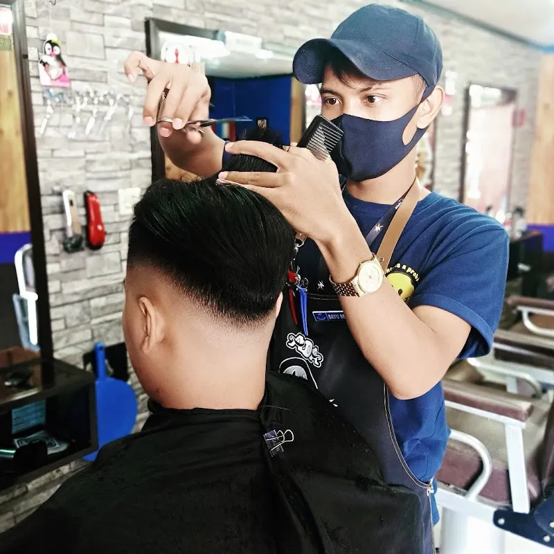 Potong Rambut Berkualitas di Cilacap: Senyum Cerah dengan Mas Tengkek